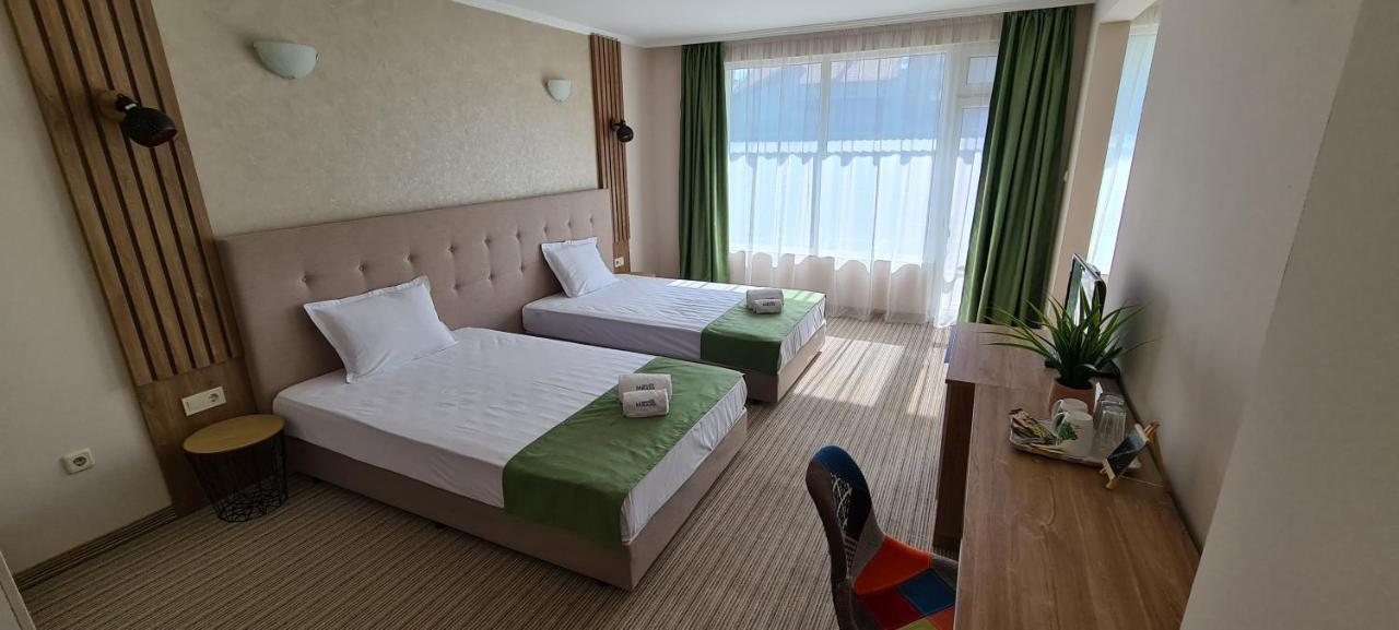 Mirana Family Hotel Burgas Exterior photo