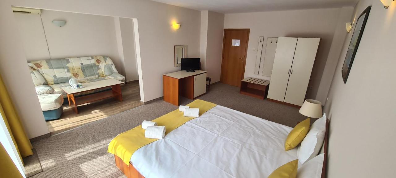 Mirana Family Hotel Burgas Exterior photo