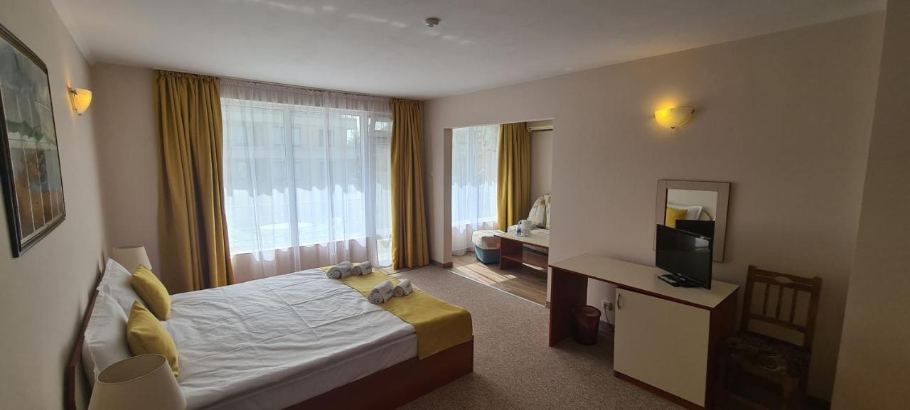 Mirana Family Hotel Burgas Exterior photo