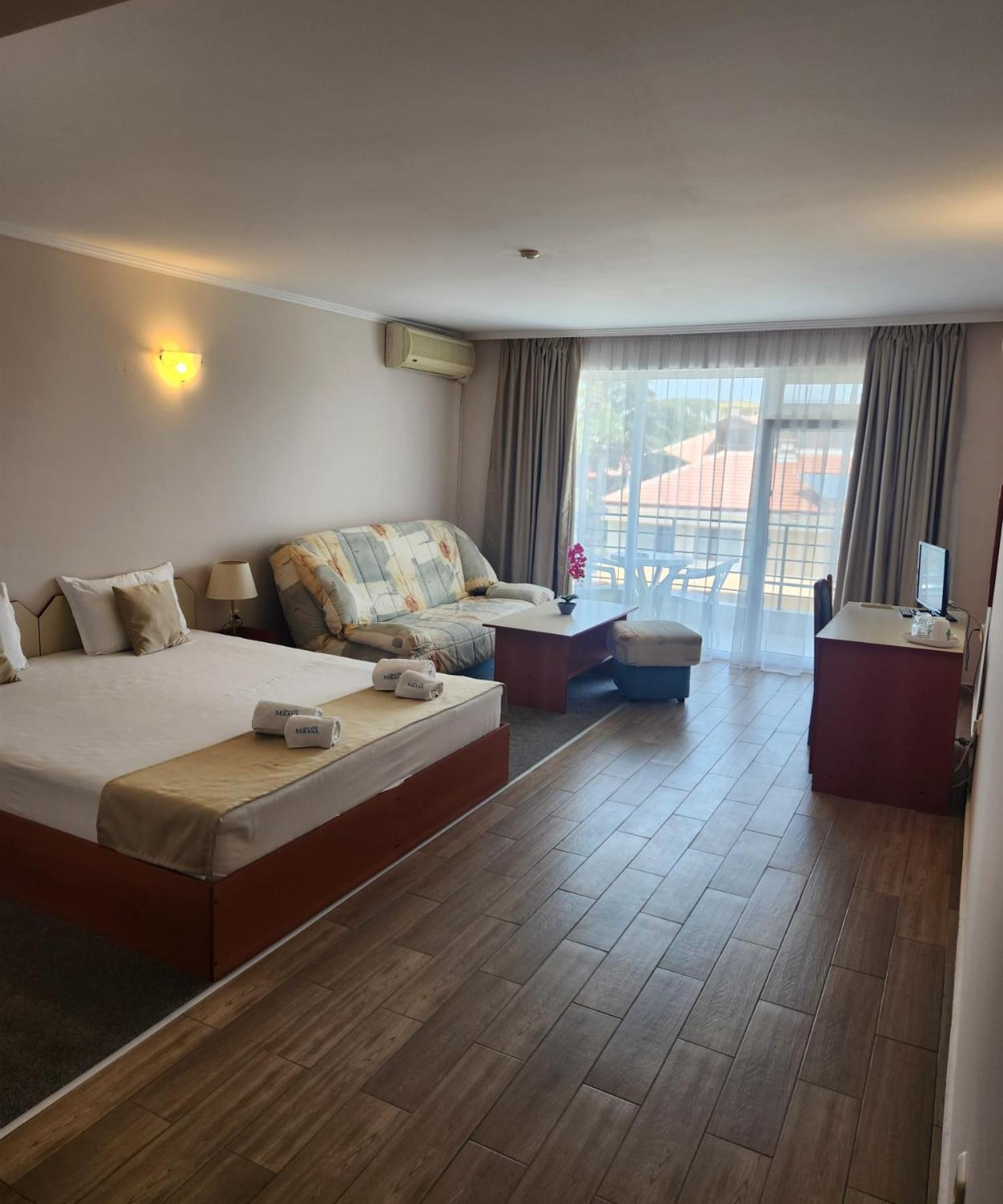 Mirana Family Hotel Burgas Exterior photo