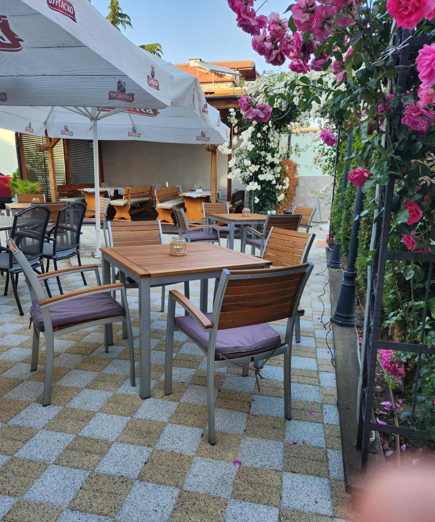 Mirana Family Hotel Burgas Exterior photo
