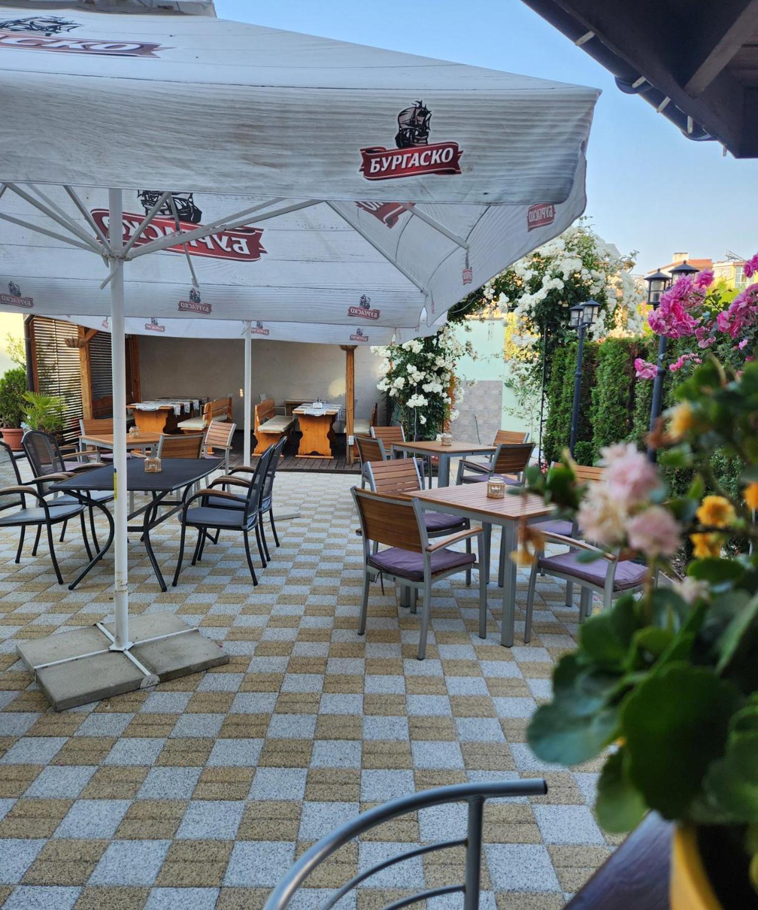 Mirana Family Hotel Burgas Exterior photo